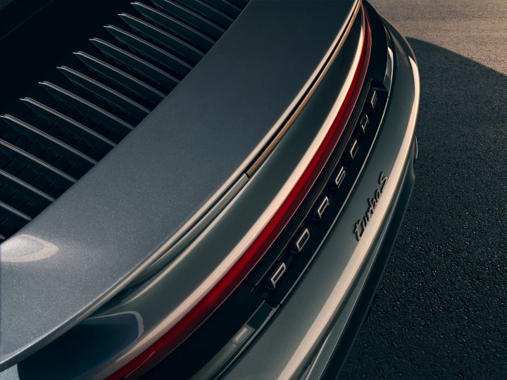 לוגו דגם בצבע Turbonite