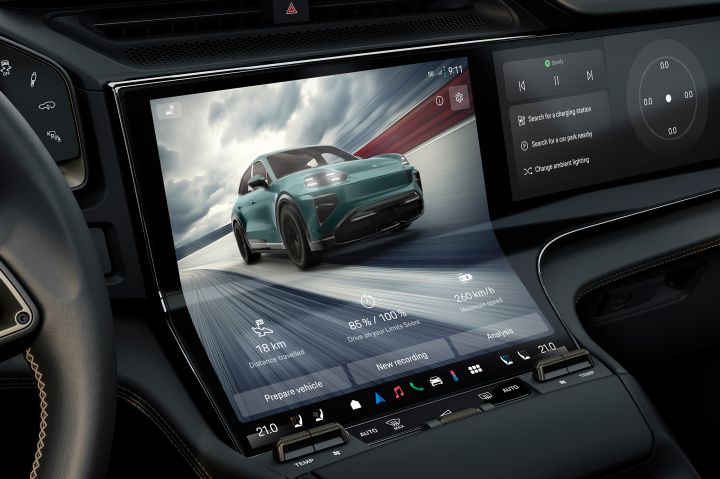 חבילת ספורט כרונו הכוללת Push-to-Pass ומצב Track Endurance.