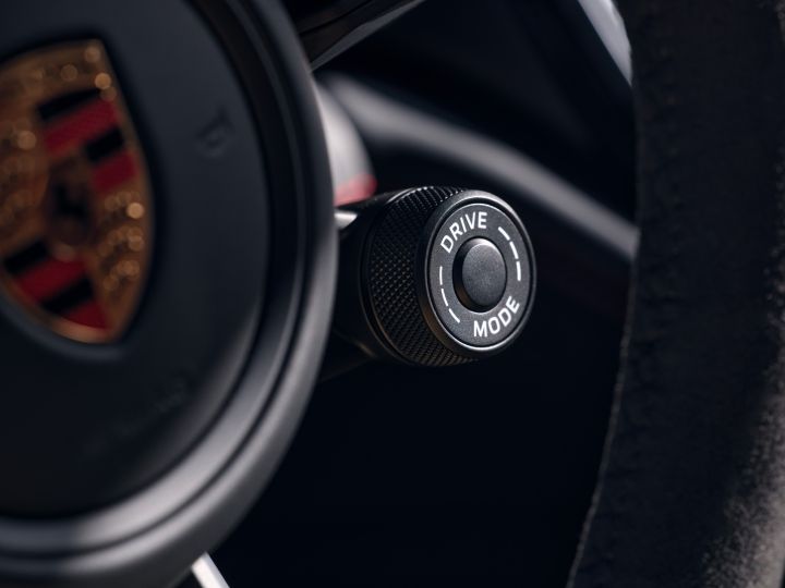 חבילת Sport Chrono.